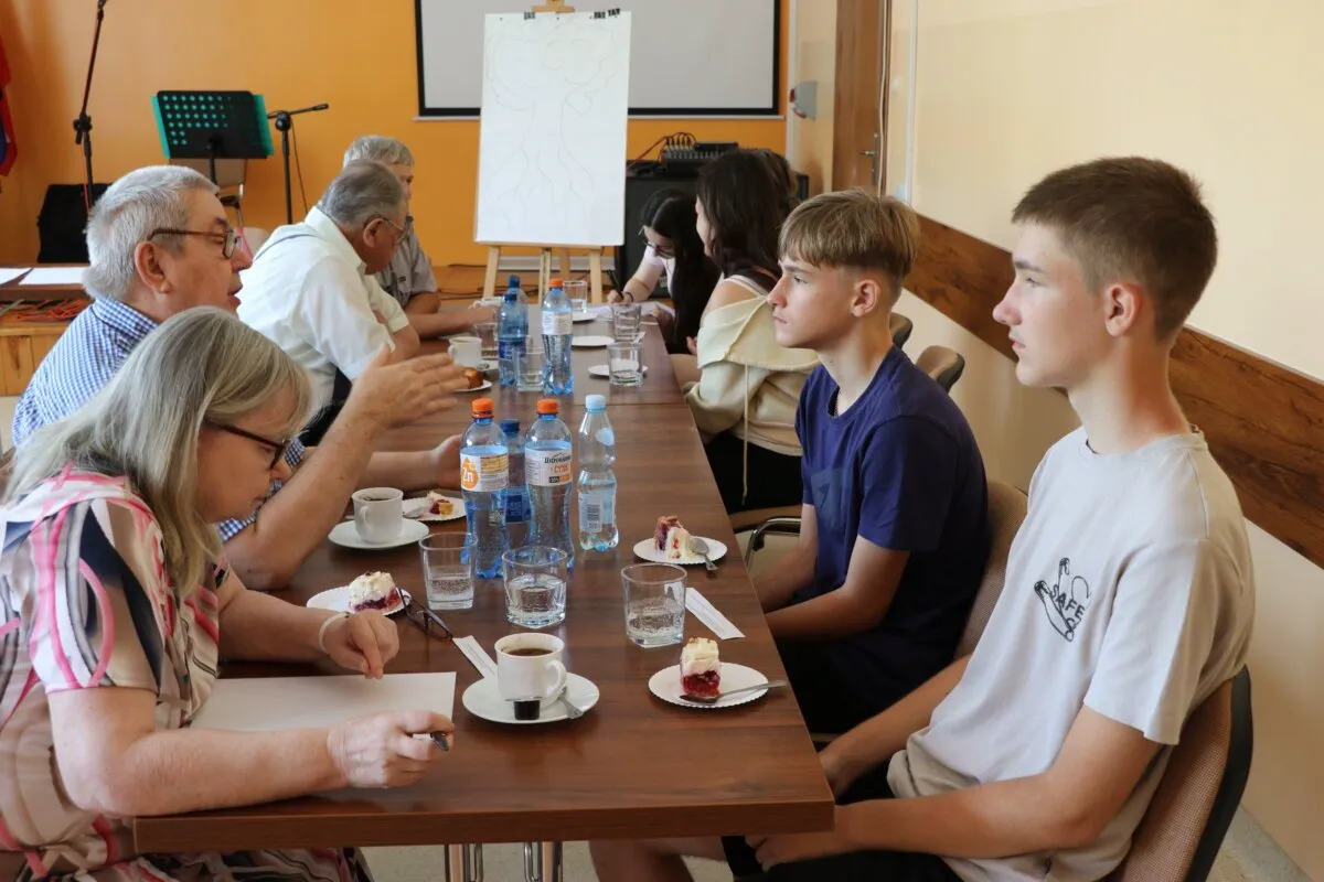 Spotkanie międzypokoleniowe w GCKiCz w Gręboszowie